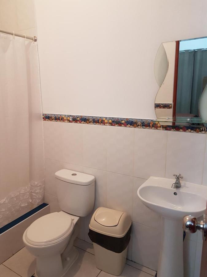 Hostal El Sueno De San Martin ปารากัส ภายนอก รูปภาพ
